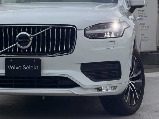 Volvo XC90 4