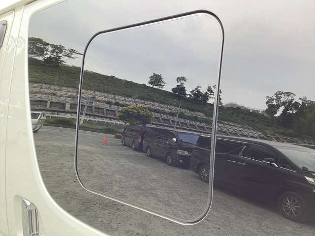Toyota Regius Ace 9
