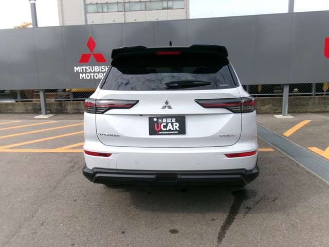 Mitsubishi Outlander 10