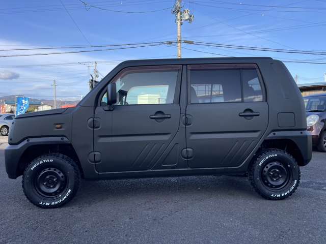 Daihatsu ネイキッド 4