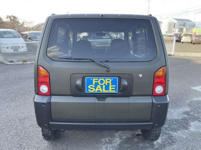 Daihatsu ネイキッド 6