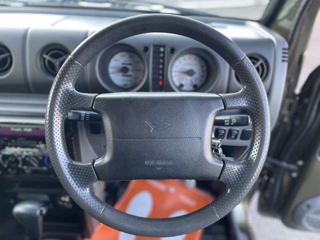 Daihatsu ネイキッド 10