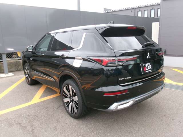 Mitsubishi Outlander 3