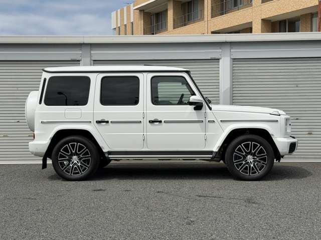 Mercedes-Benz G-Class 10