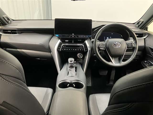 Toyota Harrier 7