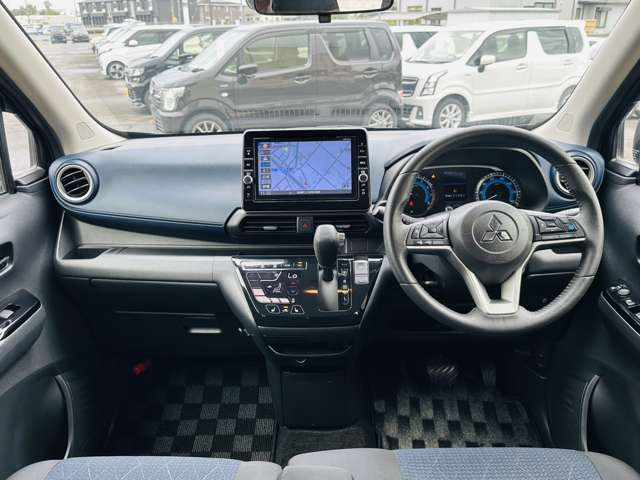 Mitsubishi eK X 6