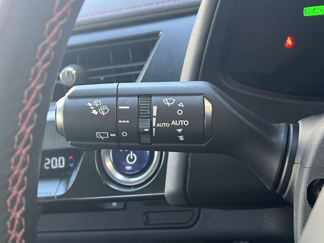 Lexus UX 10