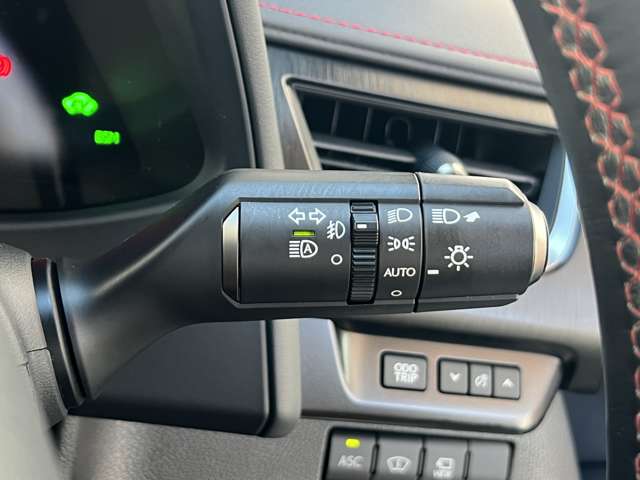 Lexus UX 11