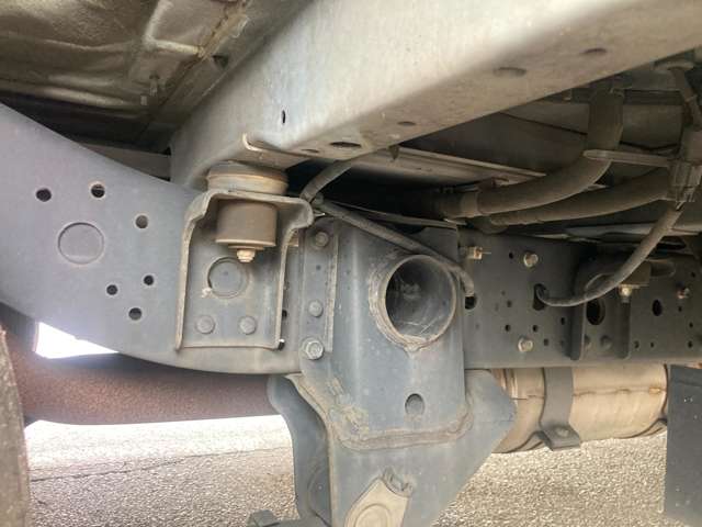 Mitsubishi Fuso Rosa 12