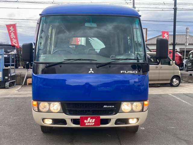 Mitsubishi Fuso Rosa 7