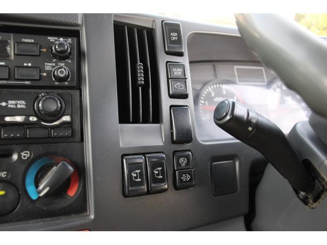 Isuzu Elf 11