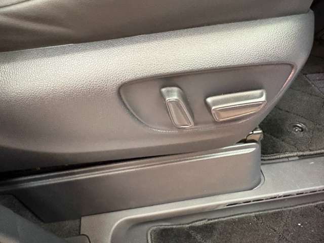 Toyota Alphard 11