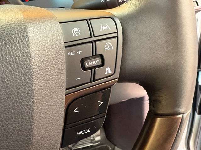 Toyota Alphard 8