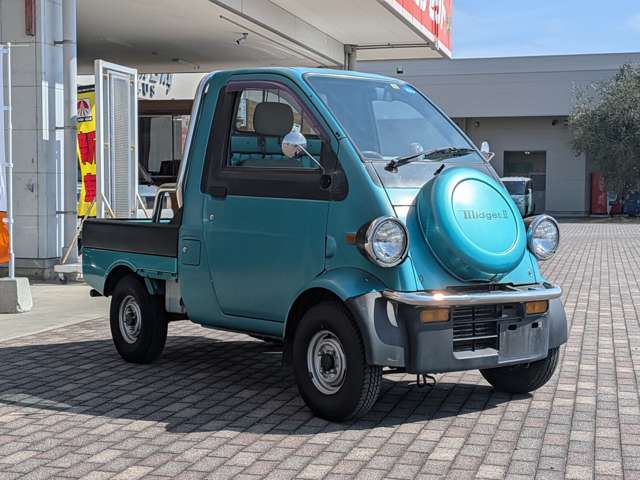 Daihatsu Midget II 4