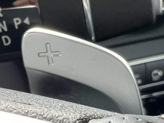 Mercedes-Benz GLC 10