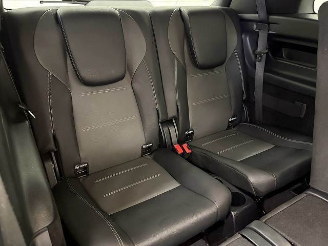 Mercedes-Benz GLB 12