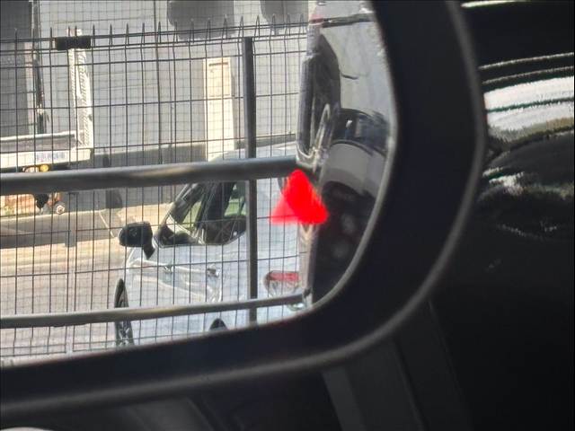 Mercedes-Benz GLB 6