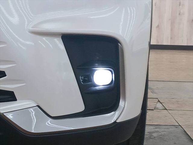 Lexus LBX 12
