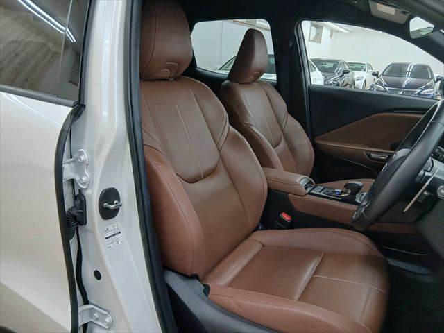 Lexus LBX 7