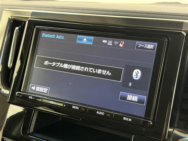 Toyota Alphard 6