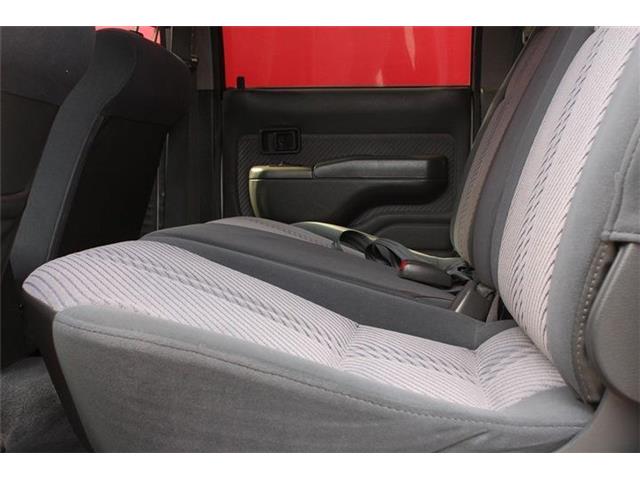 Mazda Proceed Marvie 10
