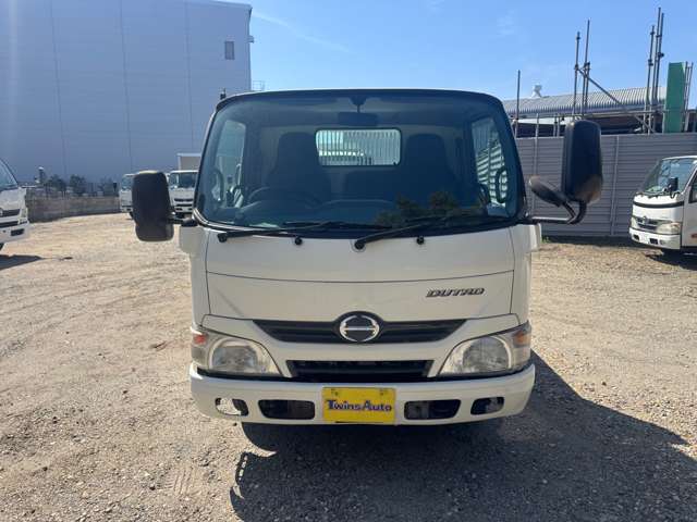 Hino Dutro 7