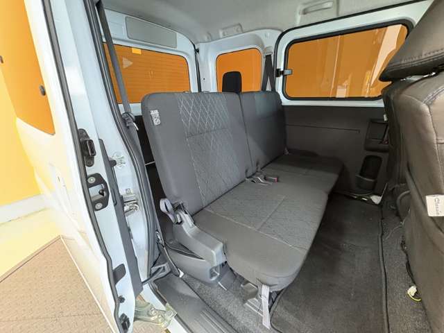 Daihatsu Atrai 8