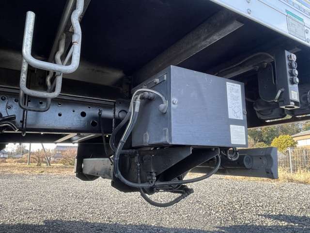 UD Trucks Condor 8