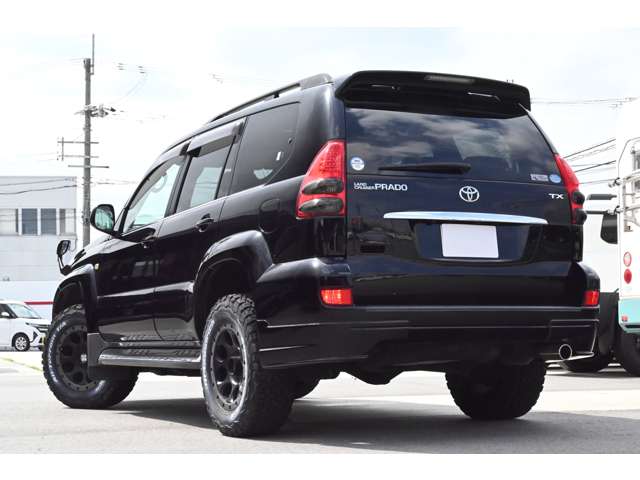 Toyota Land Cruiser Prado 7