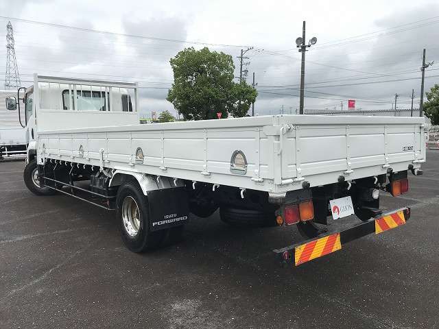 Isuzu Forward 6