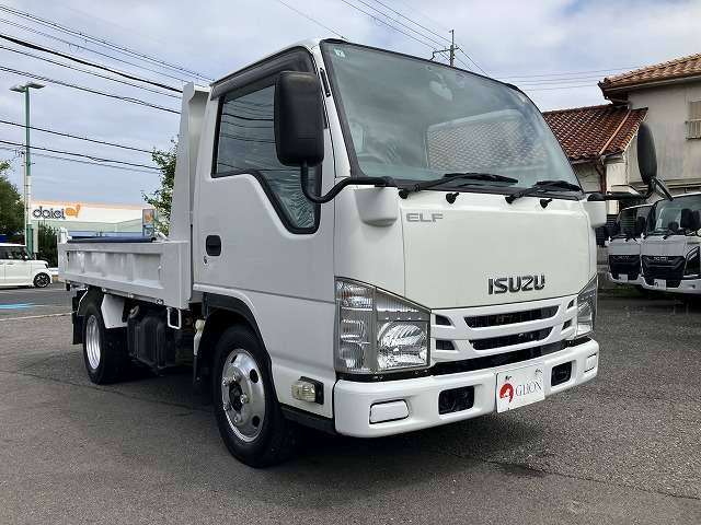 Isuzu Elf 10