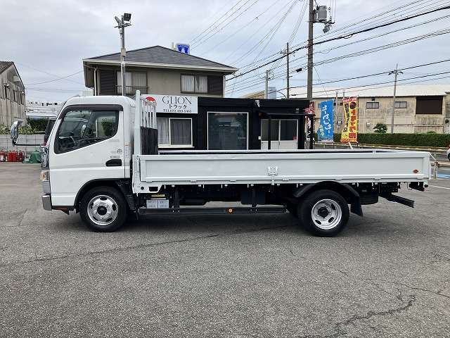 Mitsubishi Fuso Canter 4