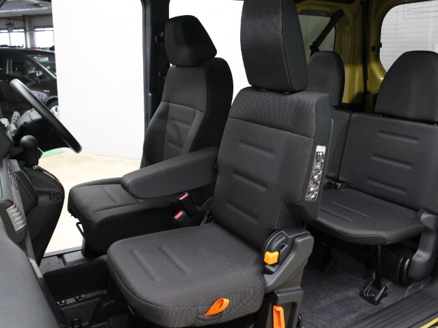 Honda N-VAN 11