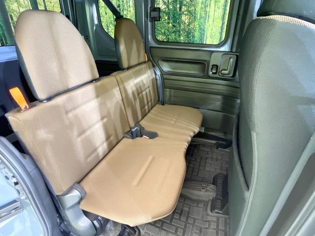 Honda N-VAN 9
