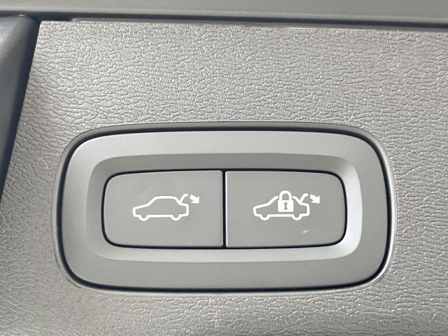 Volvo XC60 9