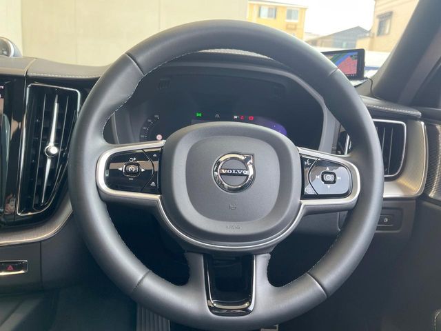 Volvo XC60 10