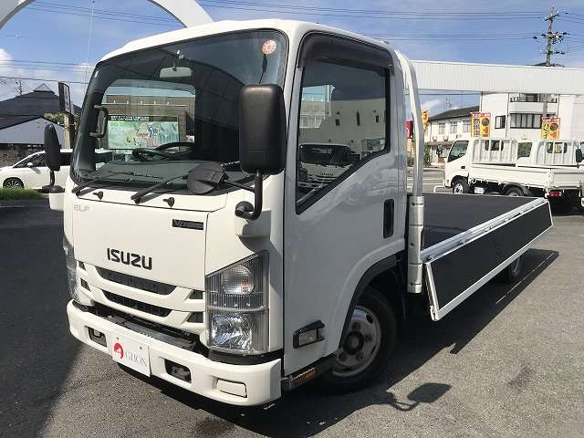Isuzu Elf 9