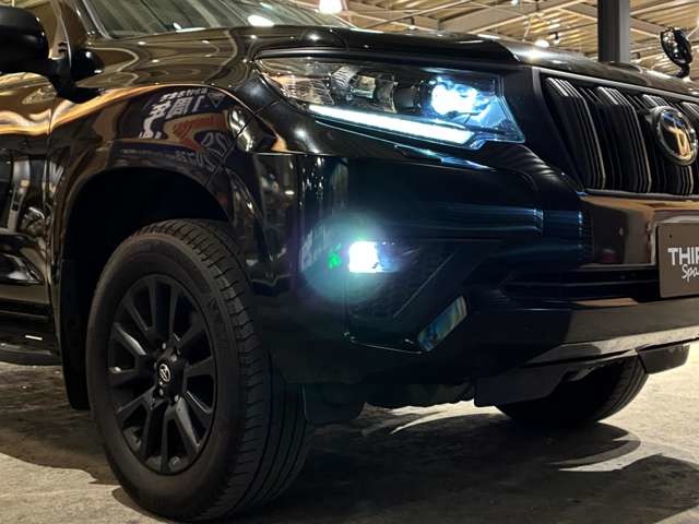 Toyota Land Cruiser Prado 4