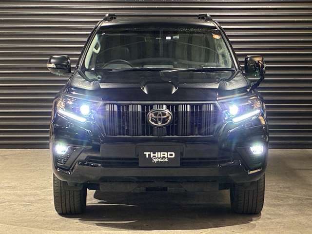 Toyota Land Cruiser Prado 9