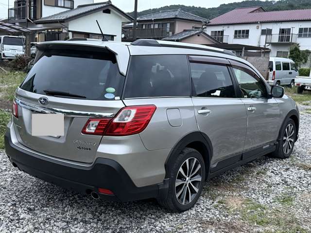 Subaru Exiga Crossover7 8
