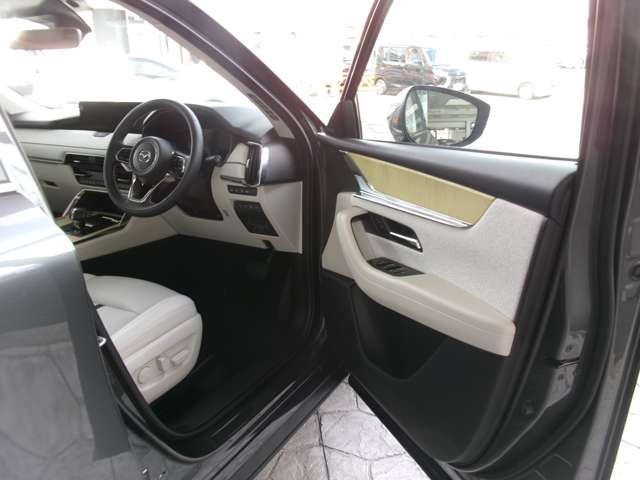Mazda CX-80 9