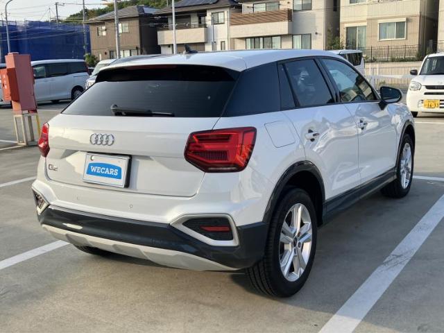 Audi Q2 6