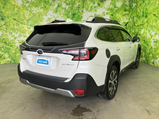 Subaru Legacy Outback 6