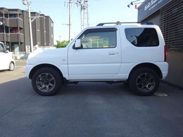 Suzuki Jimny 8