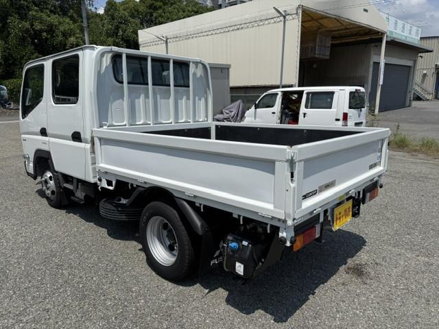 Mitsubishi Fuso Canter 4