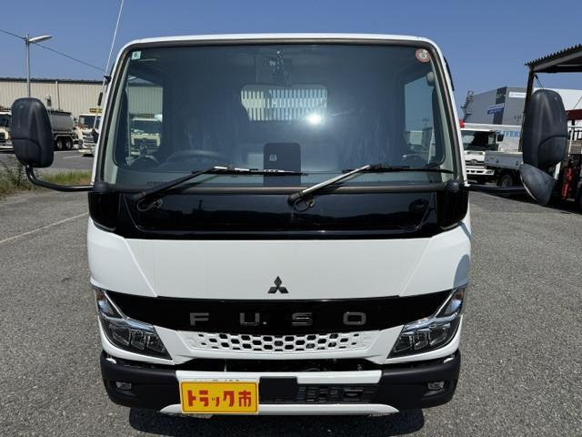 Mitsubishi Fuso Canter 7