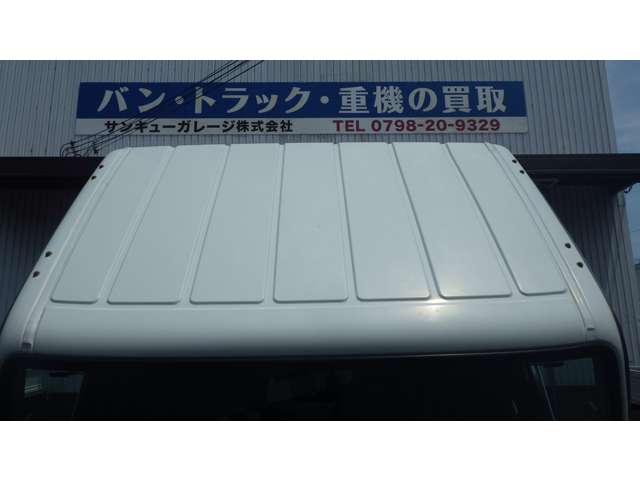 Mitsubishi Fuso Canter 12