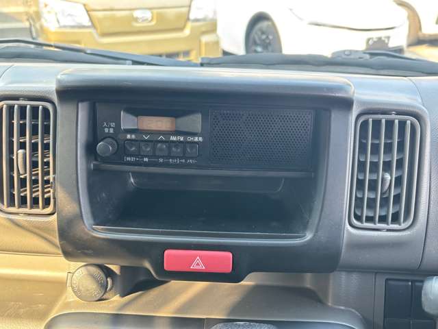 Suzuki Every 12