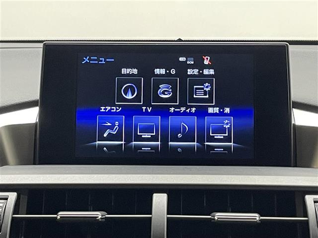 Lexus NX 7
