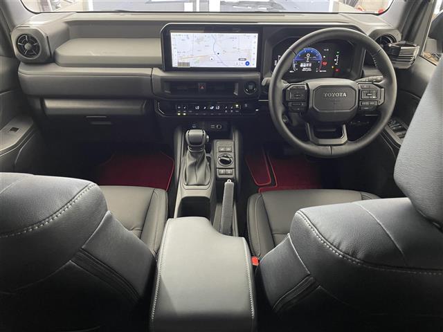 Toyota Land Cruiser FJ 5